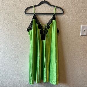 Fredericks of Hollywood lime green black lace trim satin slip dress nightgown